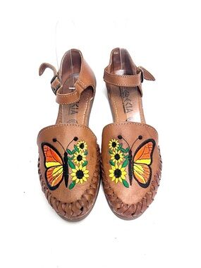 Vintage 1980s brown leather butterfly sunflower woven d'Orsay sandals
